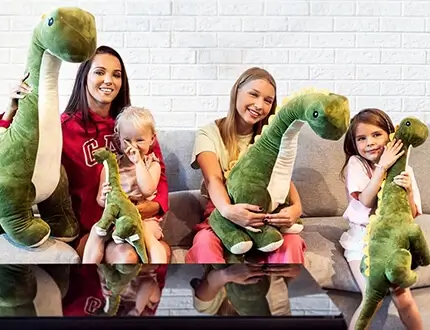 Velcí plyšoví dinosauři